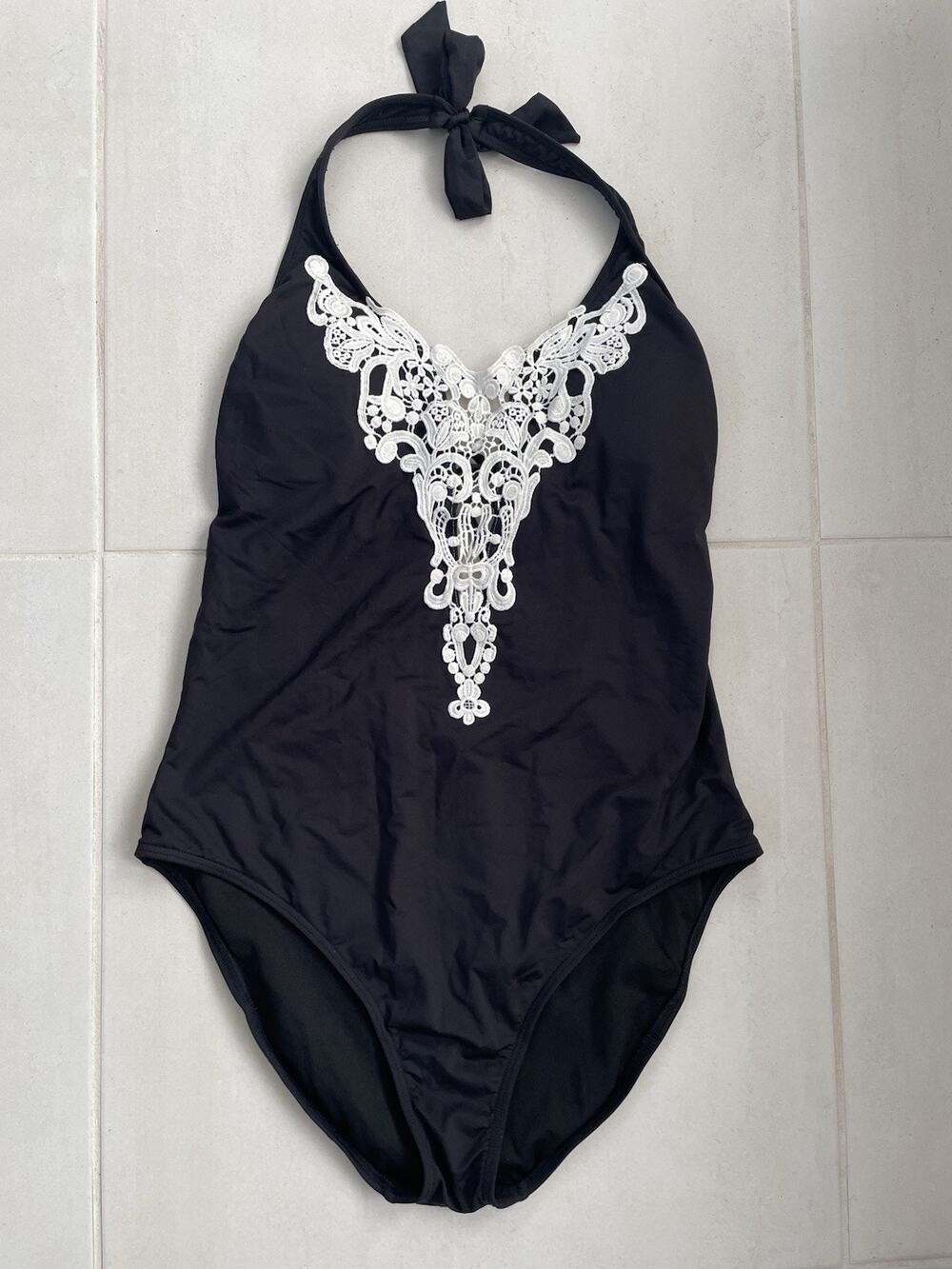 Kenneth Cole Reaction Swim One Piece Swimsuit Crochet Beach